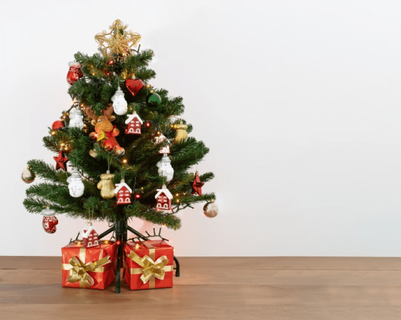 How to decorate a pre-lit tree like a pro